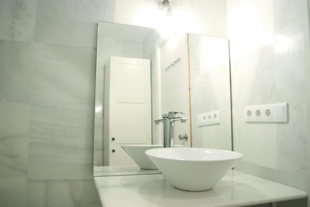 Cadiz Paseo Maritimo Playa Victoria Frontal Mar Apartment Ngoại thất bức ảnh